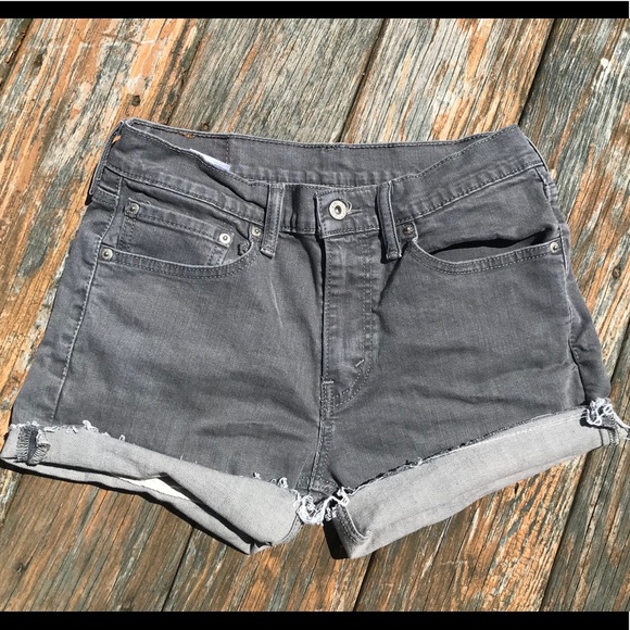 Levi cutoff shorts - Picture 4 of 4